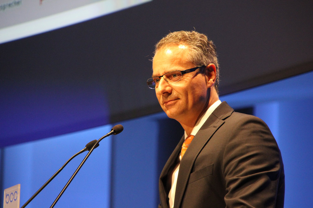 Uwe Dolderer, Präsident BdP, eröffnet den Kommunikationskongress 2012